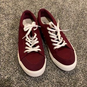 Five four burgundy sneakers